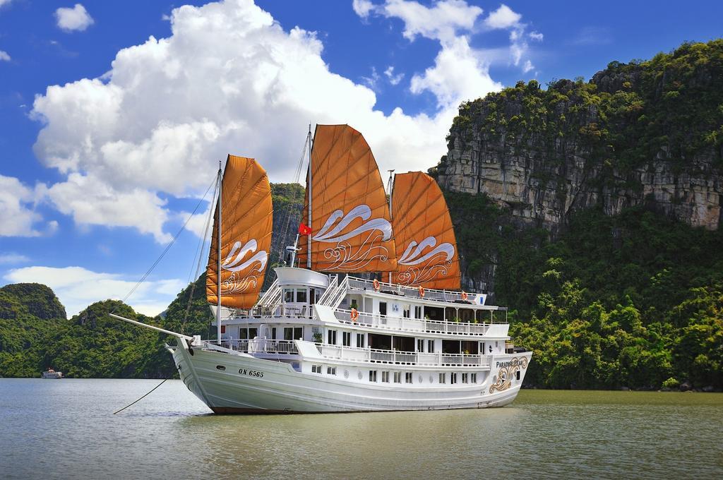 Paradise Peak Cruise Hạ Long Ngoại thất bức ảnh