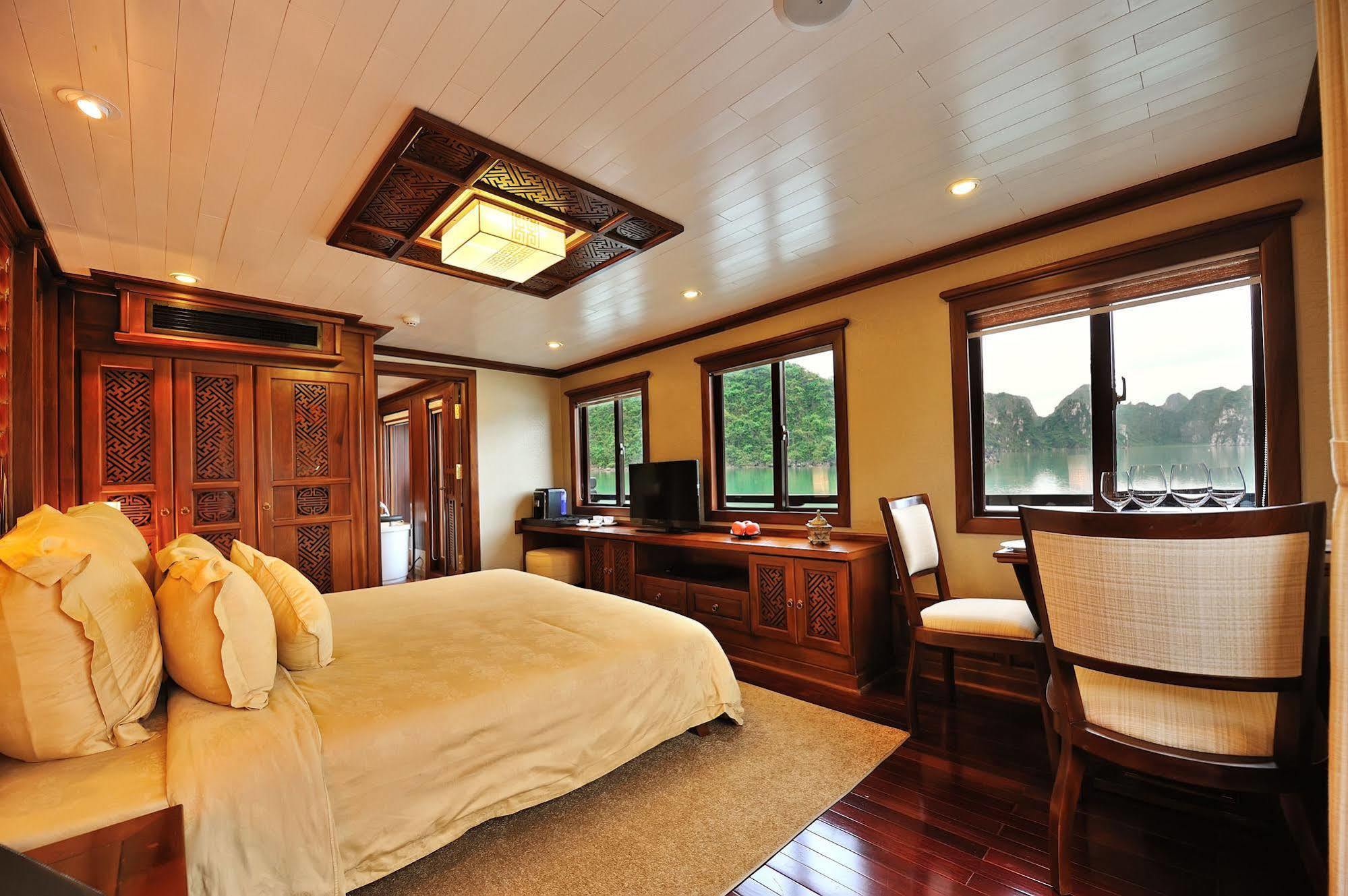 Paradise Peak Cruise Hạ Long Ngoại thất bức ảnh
