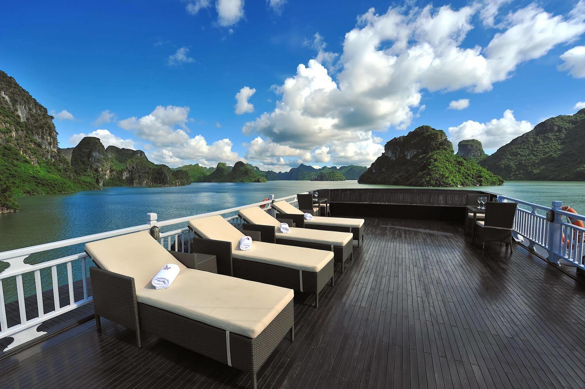 Paradise Peak Cruise Hạ Long Ngoại thất bức ảnh