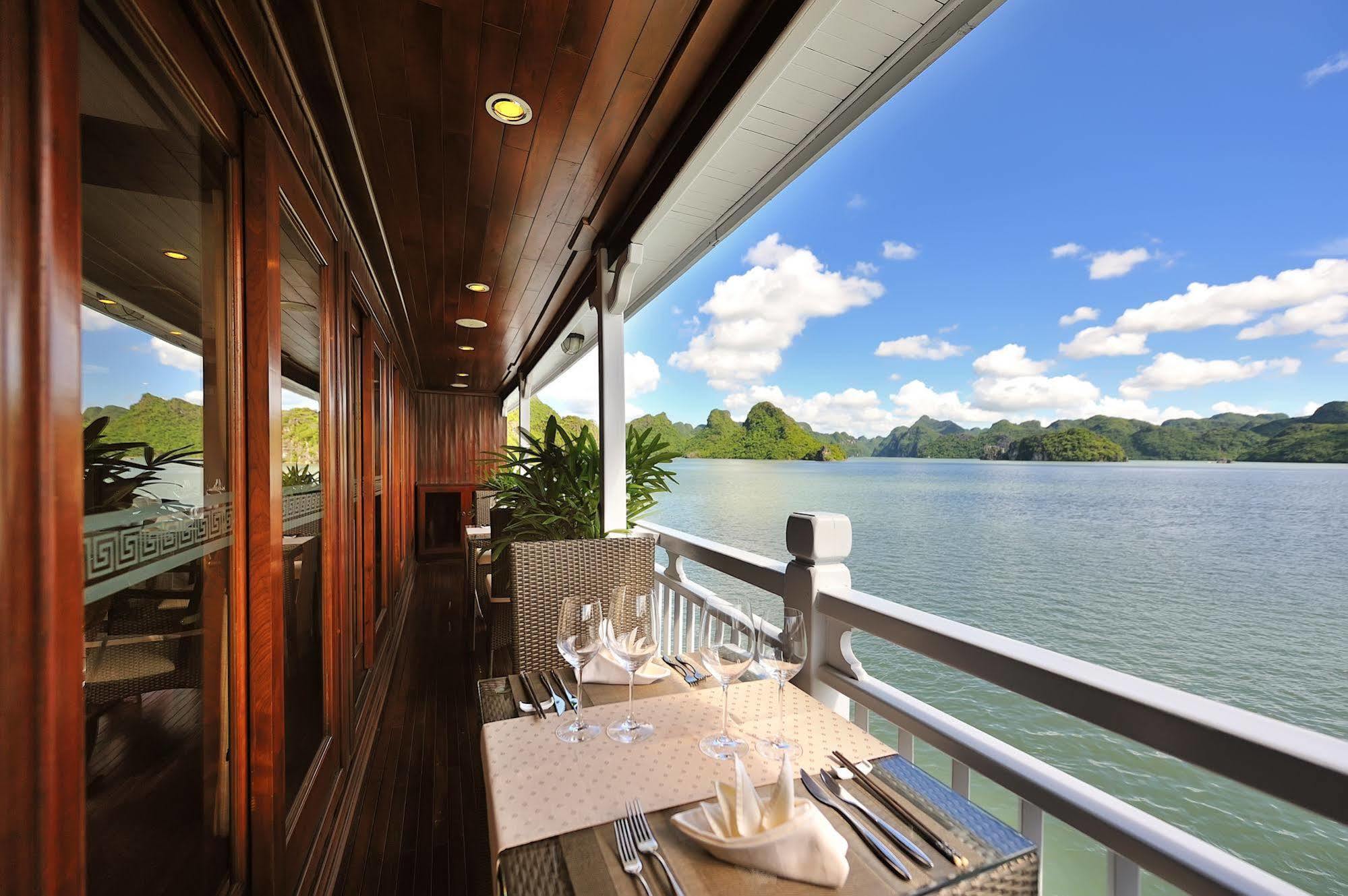 Paradise Peak Cruise Hạ Long Ngoại thất bức ảnh